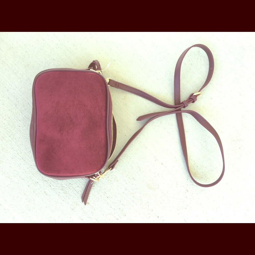 Crossbody bag